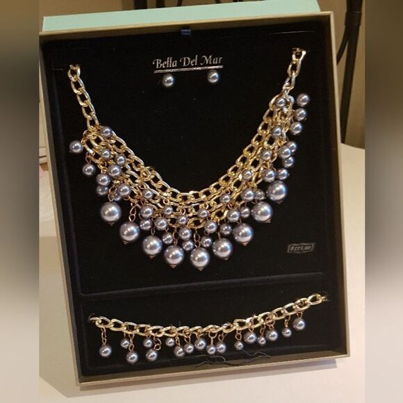 Bella Del Mar BNIB ~ STUNNING  SET Necklace Bracelet and Earrings - Picture 4 of 16